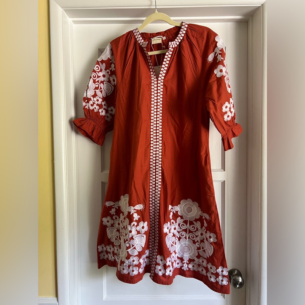 Julia Amory Embroidered Floral Coatue